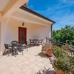 Ferienwohnung Fuer 5 Personen Ca 53 Qm In Labin, Istrien Bucht Von Rasa