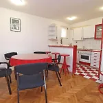 Ferienwohnung Fuer 5 Personen Ca 75 Qm In Pula, Istrien Istrische Riviera