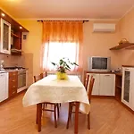 Ferienwohnung Fuer 5 Personen Ca 53 Qm In Rovinj-Cocaletto, Istrien Istrische Riviera