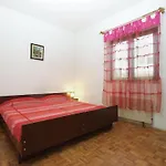 Ferienwohnung Fuer 8 Personen Ca 85 Qm In Medulin, Istrien Suedkueste Von Istrien