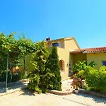 Ferienwohnung Fuer 4 Personen Ca 45 Qm In Fazana-Surida, Istrien Istrische Riviera