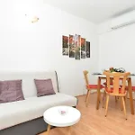 Ferienwohnung Fuer 4 Personen Ca 35 Qm In Porec, Istrien Istrische Riviera