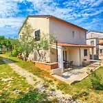Ferienwohnung Fuer 4 Personen Ca 35 Qm In Pula-Fondole, Istrien Istrische Riviera