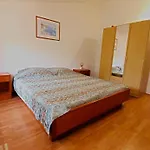 Ferienwohnung Fuer 3 Personen Ca 20 Qm In Medulin, Istrien Suedkueste Von Istrien