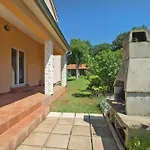 Ferienwohnung Fuer 6 Personen Ca 80 Qm In Pula-Fondole, Istrien Istrische Riviera