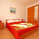 Ferienwohnung Fuer 6 Personen Ca 100 Qm In Fazana, Istrien Istrische Riviera