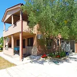 Ferienwohnung Fuer 3 Personen Ca 24 Qm In Peroj, Istrien Istrische Riviera