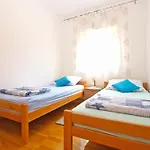 Ferienwohnung Fuer 6 Personen Ca 80 Qm In Pula-Fondole, Istrien Istrische Riviera