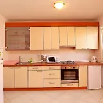 Ferienwohnung Fuer 6 Personen Ca 100 Qm In Fazana, Istrien Istrische Riviera