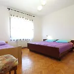 Ferienwohnung Fuer 8 Personen Ca 105 Qm In Medulin, Istrien Suedkueste Von Istrien