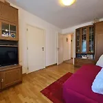 Ferienwohnung Fuer 4 Personen Ca 51 Qm In Fazana, Istrien Istrische Riviera