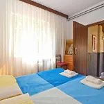 Ferienwohnung Fuer 2 Personen Ca 25 Qm In Fazana, Istrien Istrische Riviera