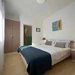 Stay In The Heart Of Porec - 50M To The Beach