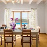 Ferienhaus Mit Privatpool Fuer 10 Personen Ca 310 Qm In Barban, Istrien Bucht Von Rasa