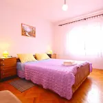 Ferienwohnung Fuer 4 Personen Ca 86 Qm In Rovinj-Cocaletto, Istrien Istrische Riviera