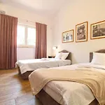Ferienhaus Mit Privatpool Fuer 8 Personen Ca 134 Qm In Pula-Fondole, Istrien Istrische Riviera