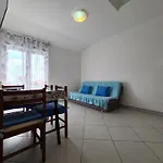 Ferienwohnung Fuer 4 Personen Ca 36 Qm In Fazana, Istrien Istrische Riviera