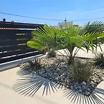 Luxury Apartment Nina With Heated Swimming Pool, Villa Adriatic
