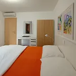 Apartments Kump