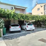 Apartments Mirijana