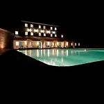 Velanera Hotel & Restaurant