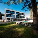 Hotel Arupinum