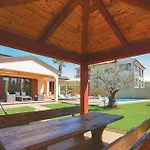 Beautiful Home In Novigrad With Wifi