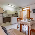 2 Bedroom Stunning Apartment In Rovinj
