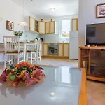 Amazing Apartment In Medulin With Kitchen