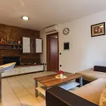 Amazing Apartment In Orbanici With Kitchen