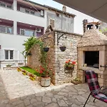 Awesome Apartment In Vodnjan With Wifi