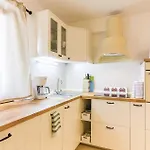 Awesome Home In Medulin With Wifi