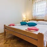 Amazing Apartment In Valtura With Kitchen