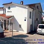 Abelia Sea View Apartment