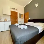 The Rise Studio Apartments Pula