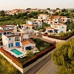 Beautiful Villa Torre II With Whirlpool In Tar