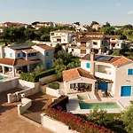 Beautiful Villa Torre I With Whirlpool In Tar