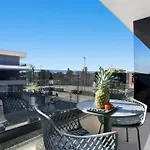 Fly Rooms Medulin - 50M From The Beach - New 2024