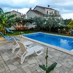 Ferienwohnung Fuer 6 Personen Ca 60 Qm In Pula, Istrien Istrische Riviera