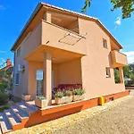Ferienwohnung Fuer 2 Personen Ca 45 Qm In Stinjan, Istrien Istrische Riviera