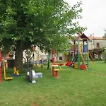 Ferienhaus Mit Privatpool Fuer 9 Personen Ca 110 Qm In Vodnjan, Istrien Istrische Riviera