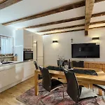 Ferienhaus Mit Privatpool Fuer 6 Personen Ca 80 Qm In Liznjan, Istrien Suedkueste Von Istrien