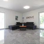 Ferienhaus Fuer 6 Personen Ca 120 Qm In Banjole, Istrien Istrische Riviera