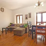 Ferienhaus Fuer 8 Personen Ca 100 Qm In Medulin, Istrien Suedkueste Von Istrien