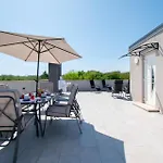 Ferienhaus Ivana Mit Jacuzzi In Pula,Istrien
