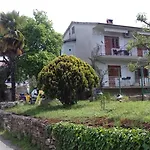 Apartment Ylenia