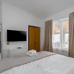 Apartment Leonardo Funtana