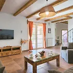 Villa Loverka Near Pula Only 3 Km From The Beach With Sea View