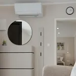 Delux Apartment Angie With Free Parking