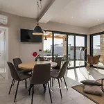 Beautiful Villa With Sea View